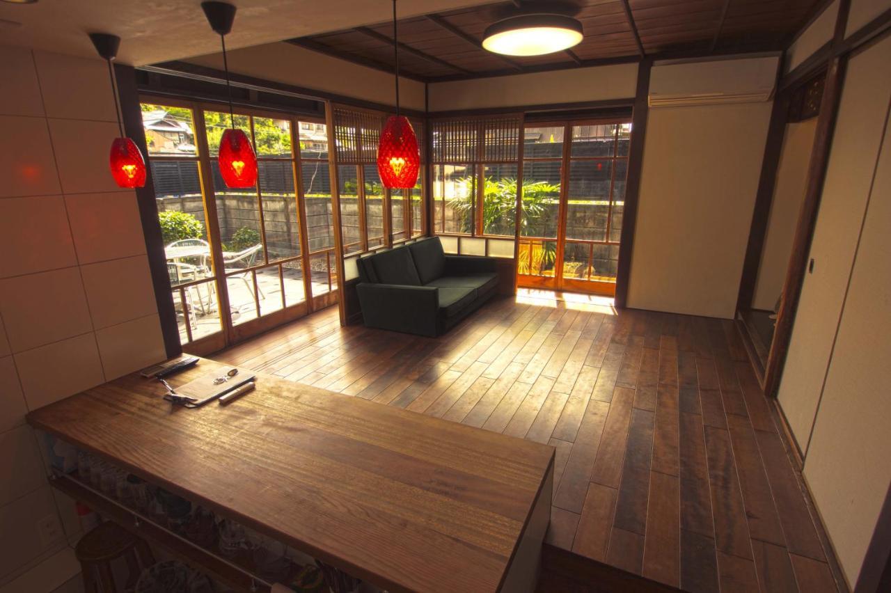 Moon'S Cafe Onomichi Exterior foto
